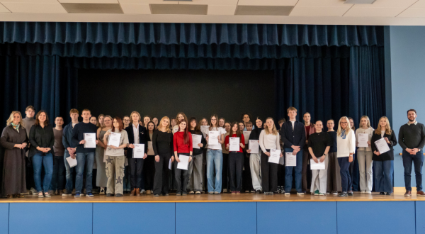 Sociālo zinātņu fakultātes sagatavošanas kursi noslēdzas ar iedvesmu vidusskolēnu nākotnes izvēlēm
