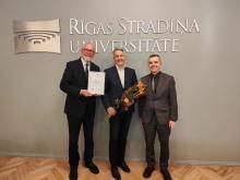 Jubilejas saruna ar profesoru Ardi Platkāji